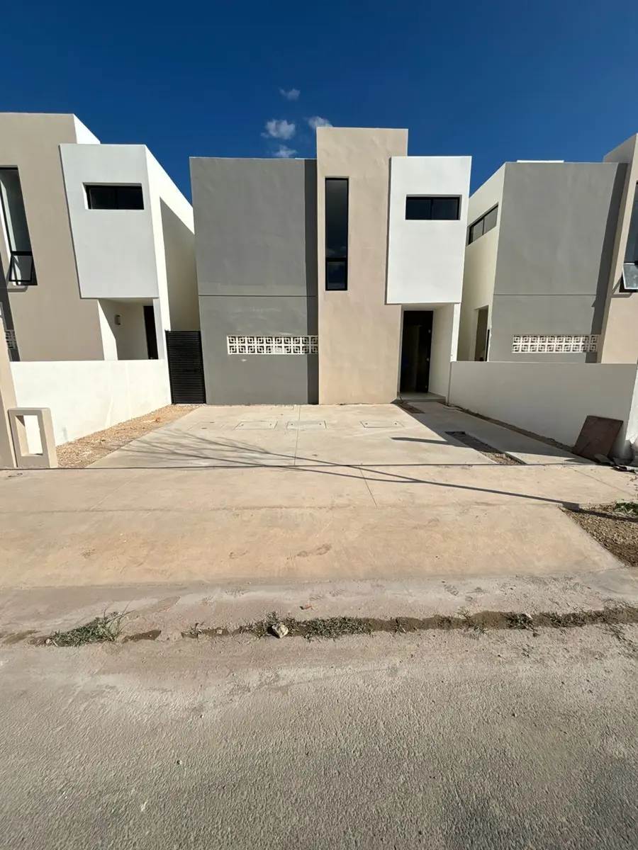 Casa en venta en Cholul, Mérida — foto 1 de 19