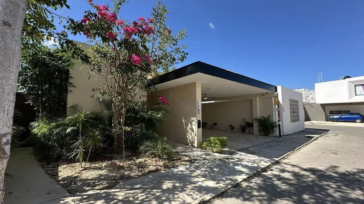 Casa en venta en Conkal, Conkal — foto 1 de 46