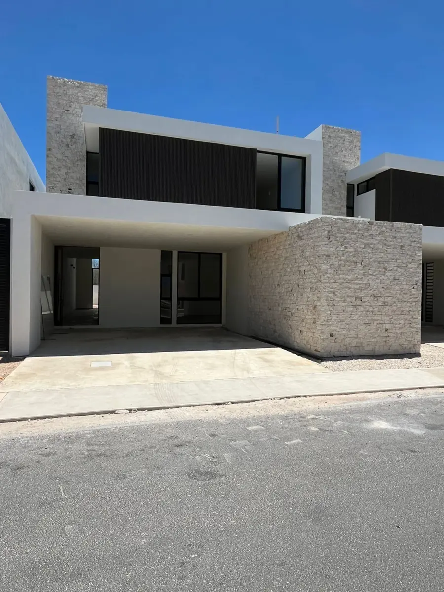 Casa en venta en Conkal, Conkal — foto 1 de 26