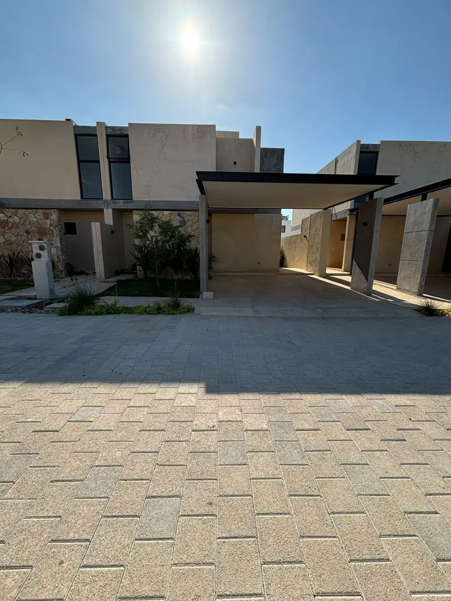 Casa en venta en Conkal, Conkal — foto 1 de 18