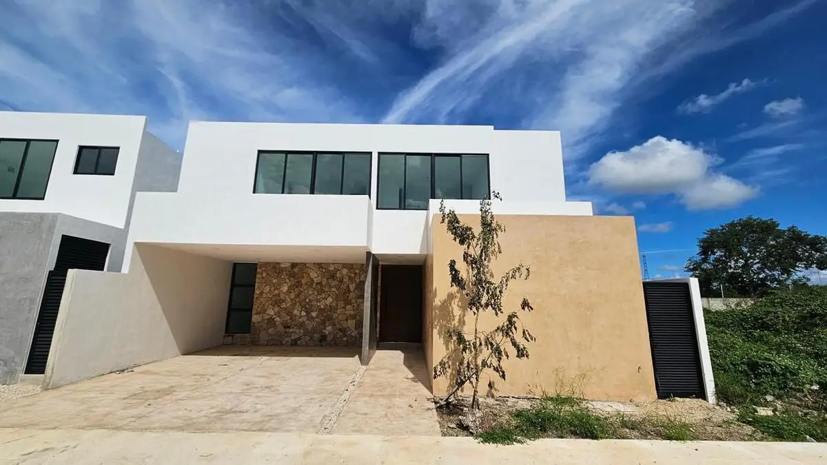 Casa en venta en Cholul, Mérida — foto 1 de 17