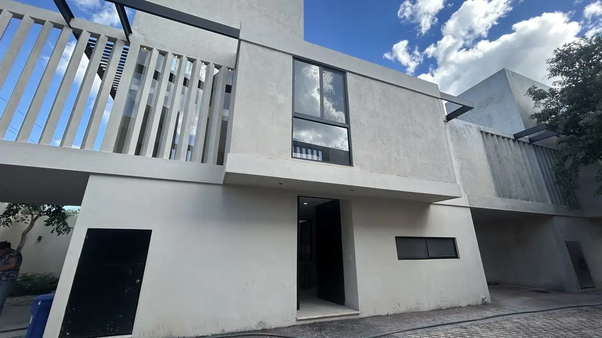 Casa en venta en Temozon Norte, Mérida — foto 1 de 19