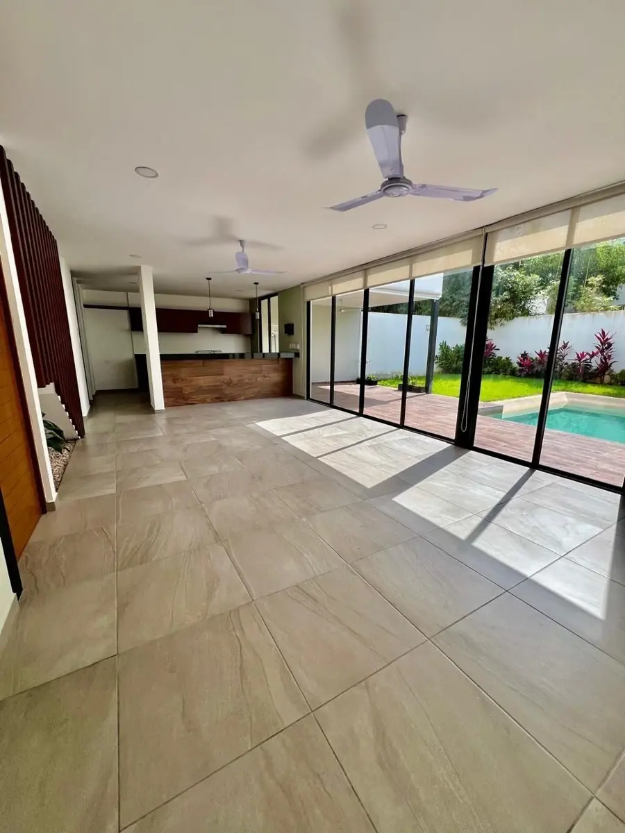 Casa en venta en Conkal, Conkal — foto 1 de 21