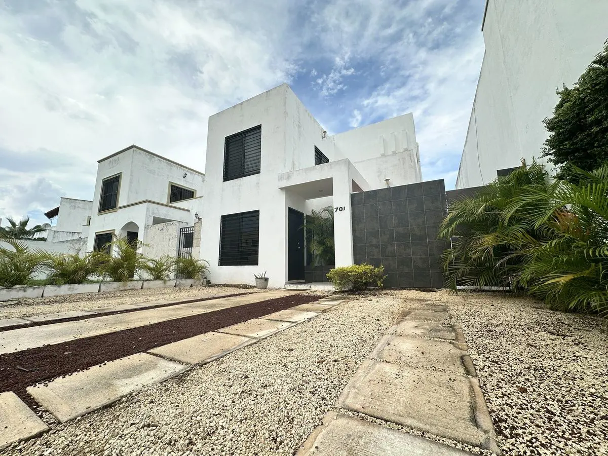 Casa en venta en Gran Santa Fe, Mérida — foto 1 de 15