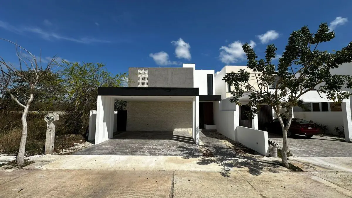Casa en venta en Conkal, Conkal — foto 1 de 19