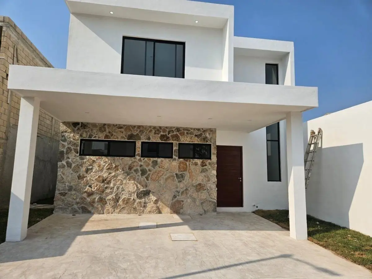 Casa en venta en Cholul, Mérida — foto 1 de 10