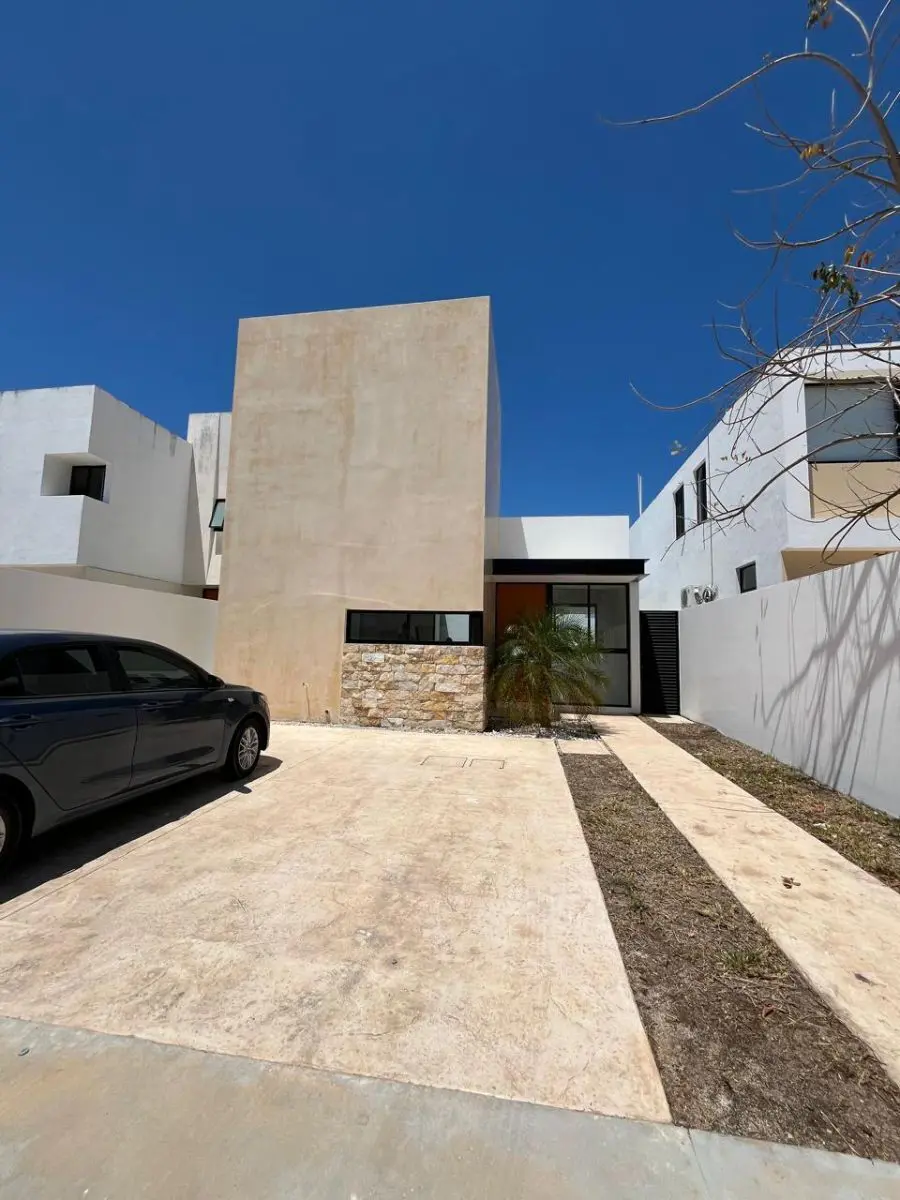 Casa en venta en Cholul, Mérida — foto 1 de 17