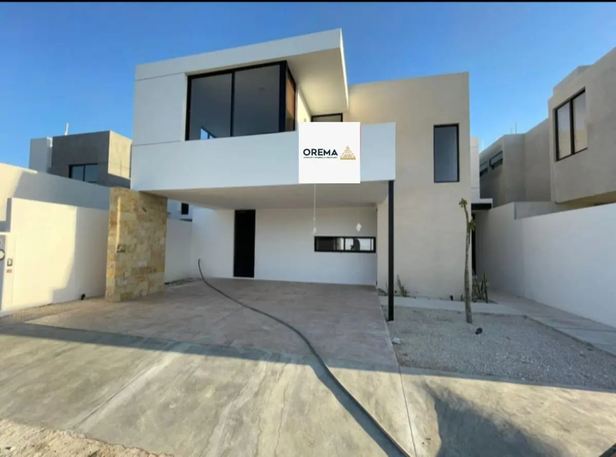 Casa en venta en Conkal, Conkal — foto 1 de 12