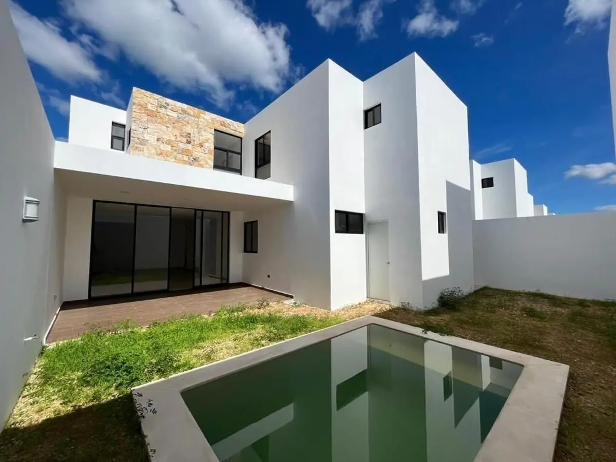Casa en renta en Temozon Norte, Mérida — foto 1 de 15
