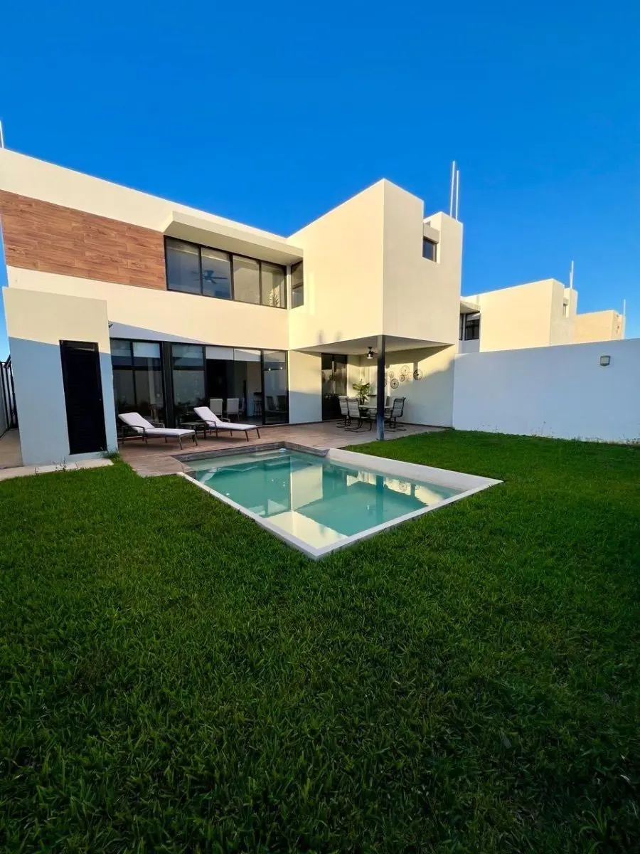 Casa en venta en Conkal, Conkal — foto 1 de 18