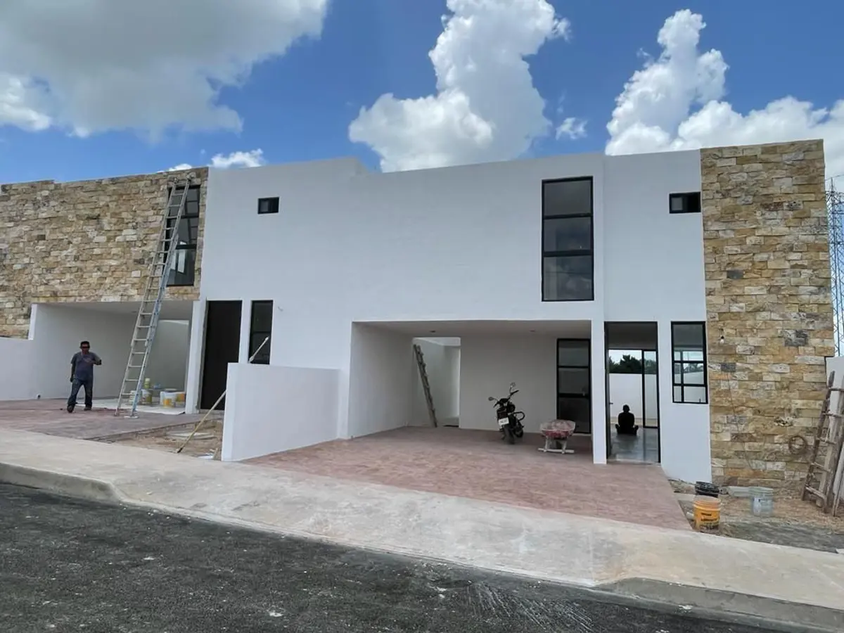 Casa en venta en Chichi Suarez, Mérida — foto 1 de 8