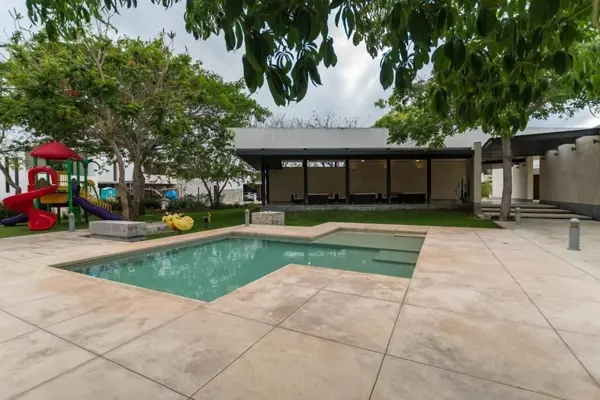 Casa en venta en Temozon, Temozón — foto 2 de 19