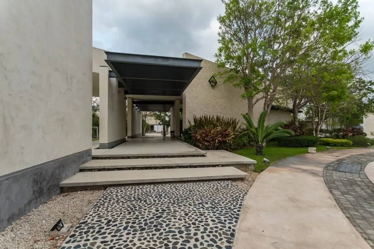 Casa en venta en Temozon, Temozón — foto 1 de 19