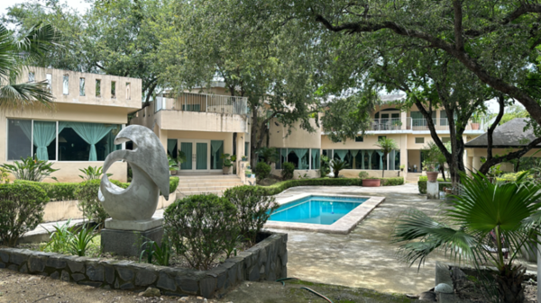 RESIDENCIA TIPO QUINTA EN VENTA EN SANTIAGO, NUEVO LEÓN RESIDENCIA TIPO QUINTA EN VENTA EN SANTIAGO, NUEVO LEÓN