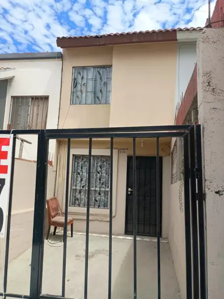 Casa en venta en Villa del Sol V, Tijuana — foto 2 de 12