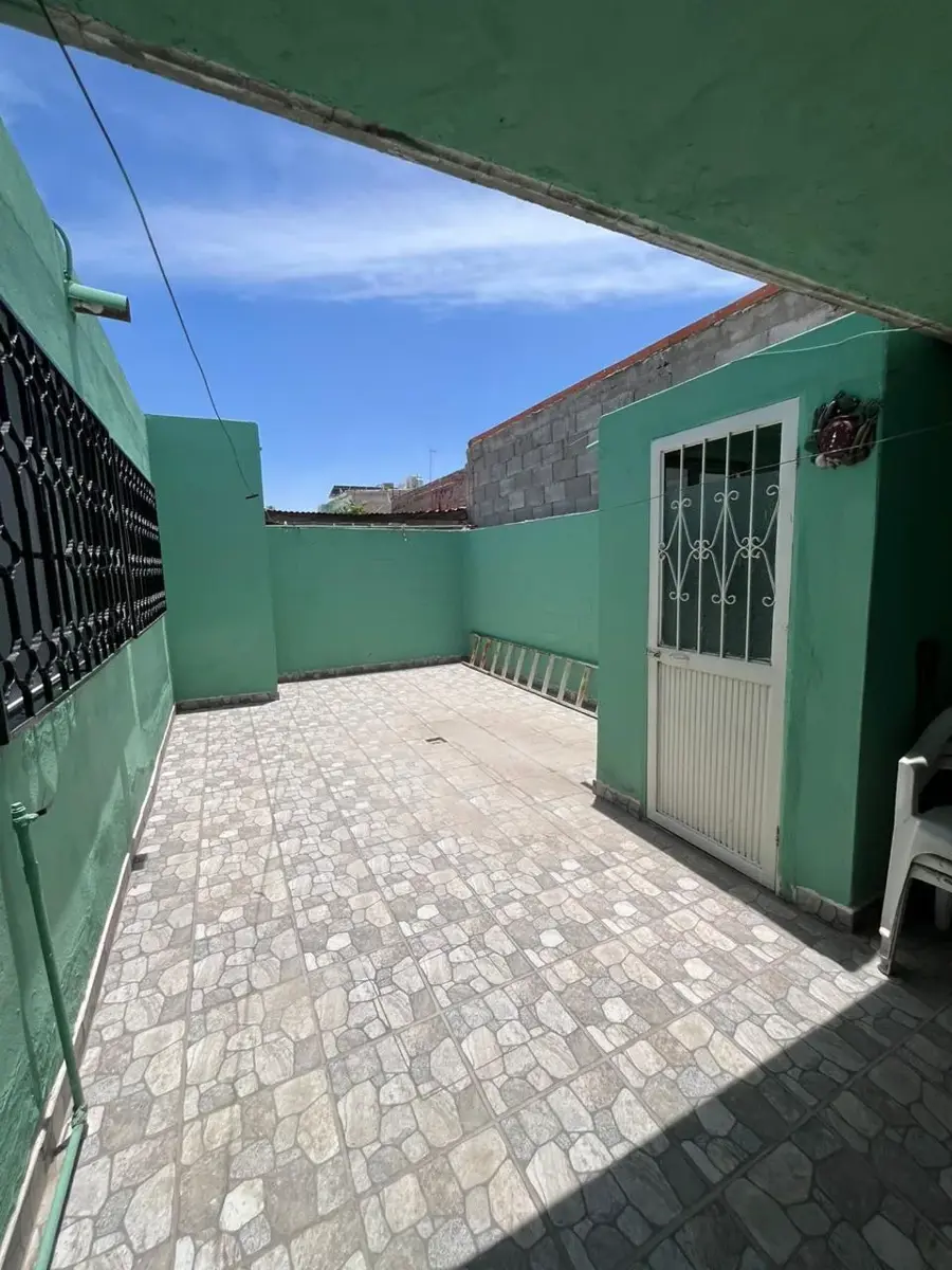 Vista 4 de CASA AMUEBLADA CENTRO
