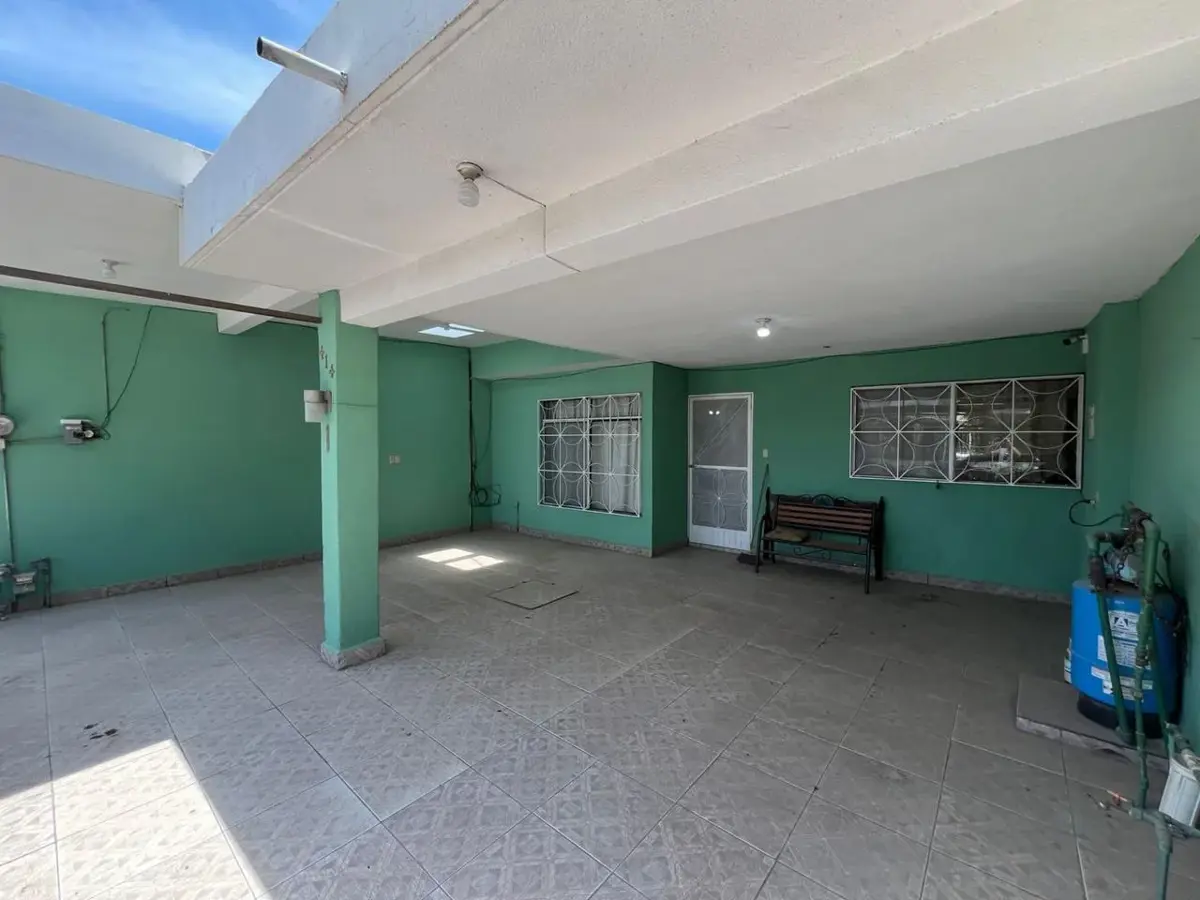 Vista 2 de CASA AMUEBLADA CENTRO