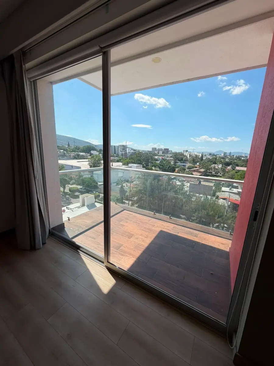 Departamento en renta en Ciudad Granja, Zapopan — foto 1 de 4