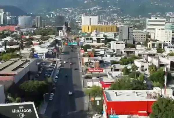 Terreno en Renta en Del Valle, San Pedro Garza García, Nuevo León 3