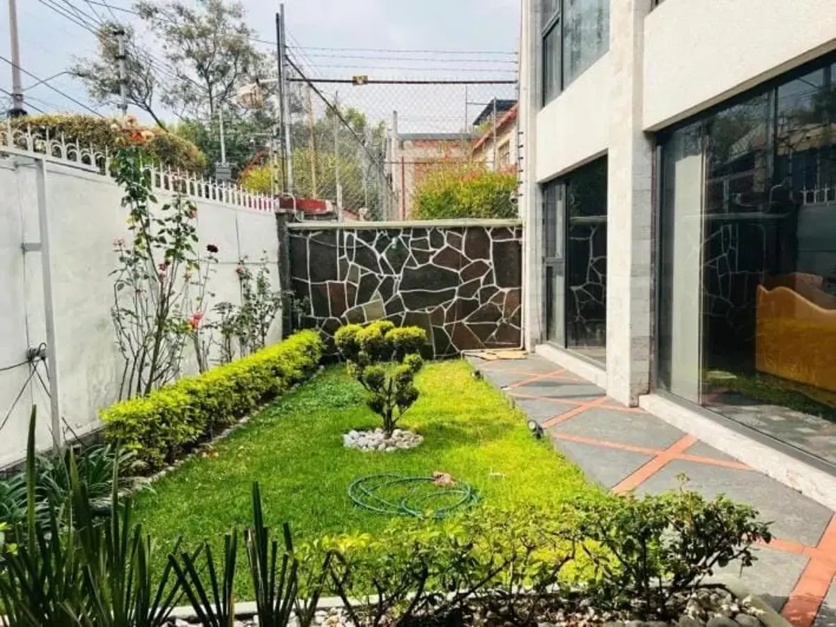 Casa en renta en Ciudad Jardin, Coyoacán — foto 1 de 4