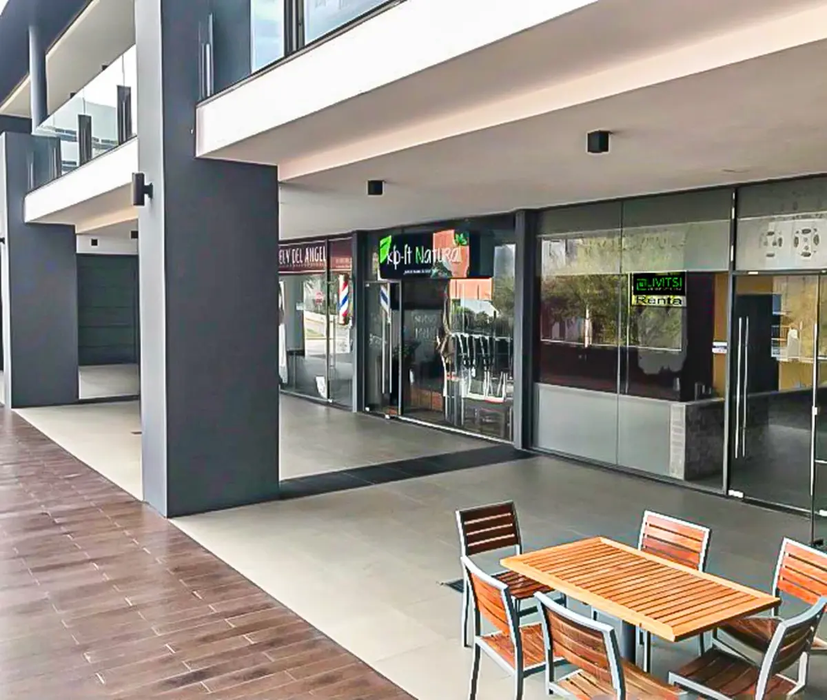 Local en venta en Del Paseo Residencial, Monterrey — foto 1 de 5