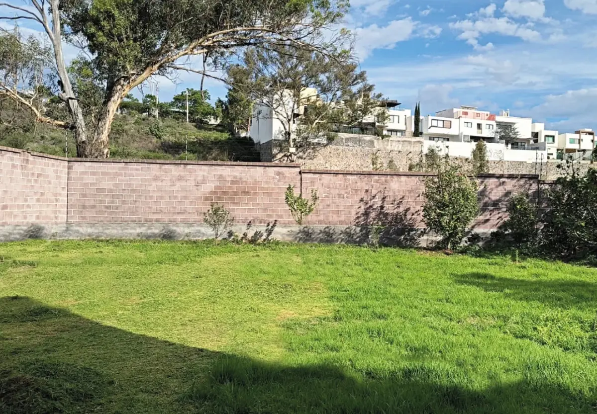 Terreno en venta en Paseo del Parque, Morelia — foto 1 de 8