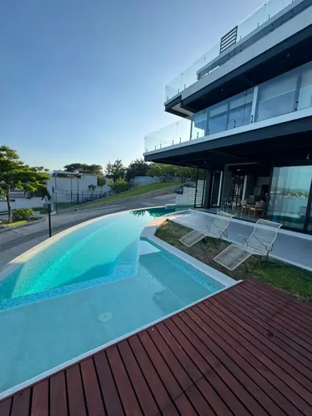 Casa en venta en Tequesquitengo, Jojutla — foto 2 de 25