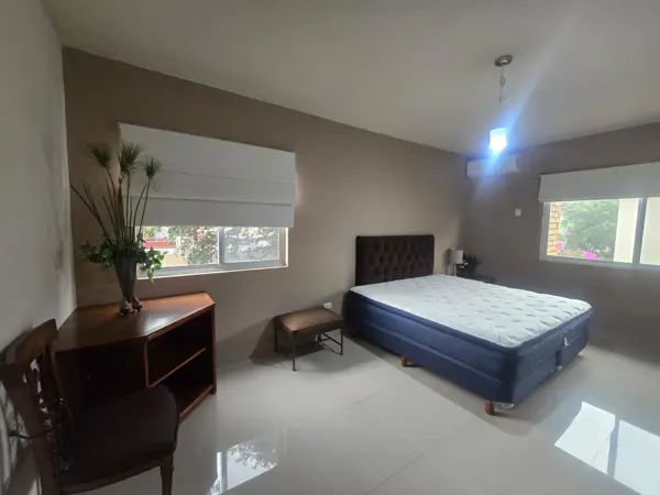 Departamento en Renta en Del Valle, San Pedro Garza García, Nuevo León 4