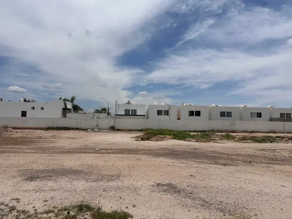 Terreno en renta en Villas Diamante, Torreón — foto 2 de 9