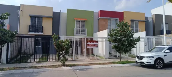 Casa en renta en Loma Dorada, Tonalá — foto 2 de 16