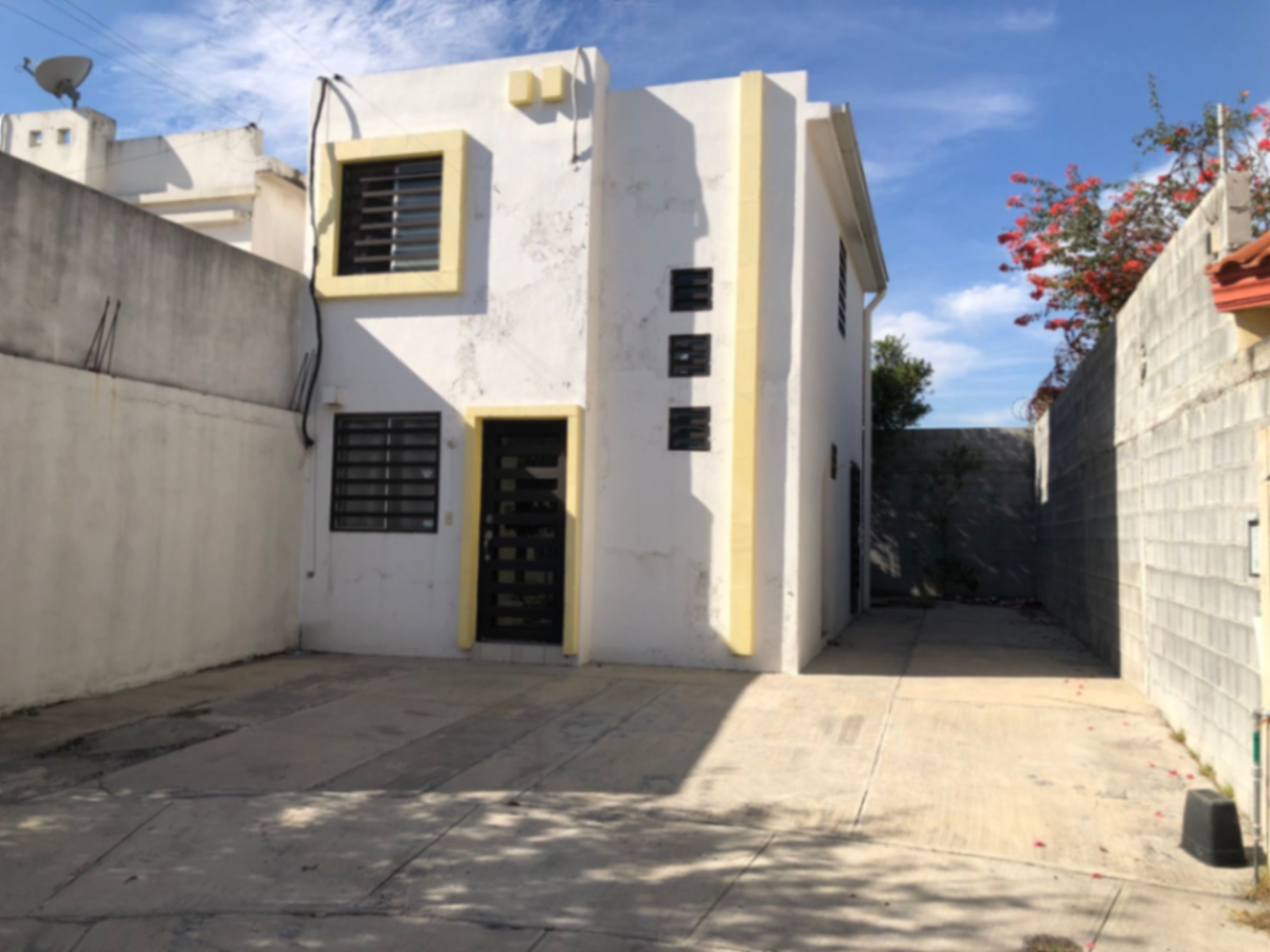 SE RENTA CASA EN FRACC PRIVADAS DEL SAUCE, ESCOBEDO, NL. SE RENTA CASA EN FRACC PRIVADAS DEL SAUCE, ESCOBEDO, NL.