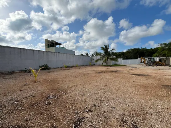 Terreno en renta en Alfredo V. Bonfil, Benito Juárez — foto 2 de 9