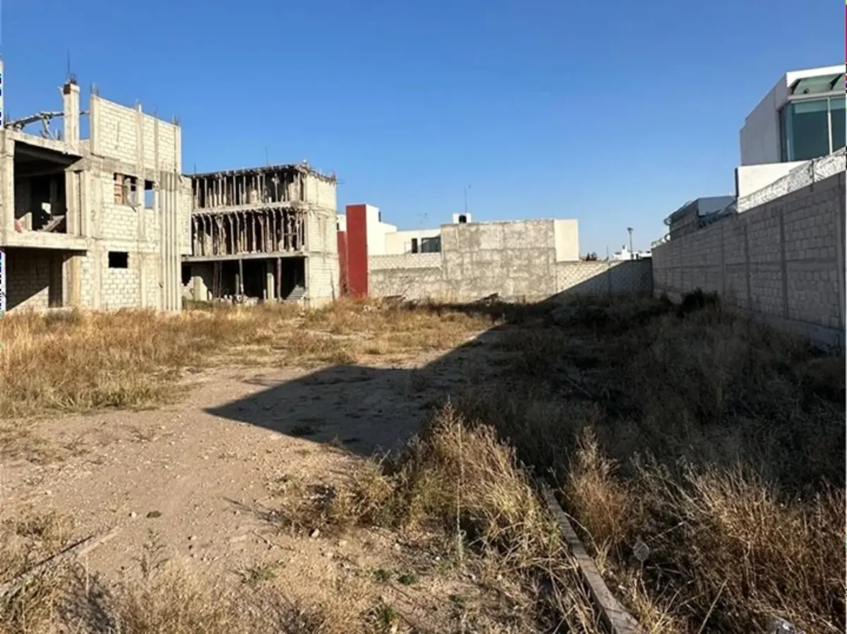 Terreno en venta en Parque Esmeralda, Pachuca de Soto — foto 1 de 7