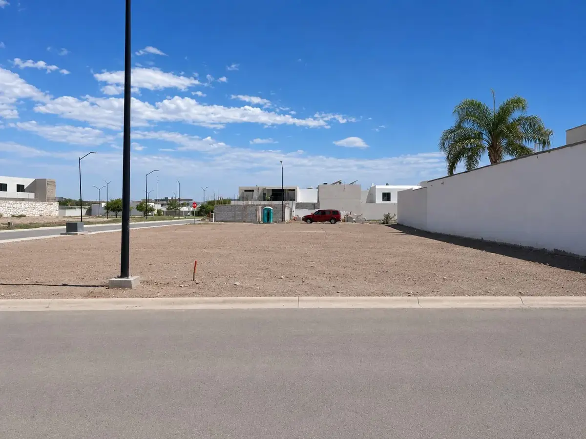 Terreno en venta en Villas del Renacimiento, Torreón — foto 1 de 3