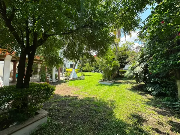 Casa en venta en Vicente Estrada Cajigal, Cuernavaca — foto 2 de 30
