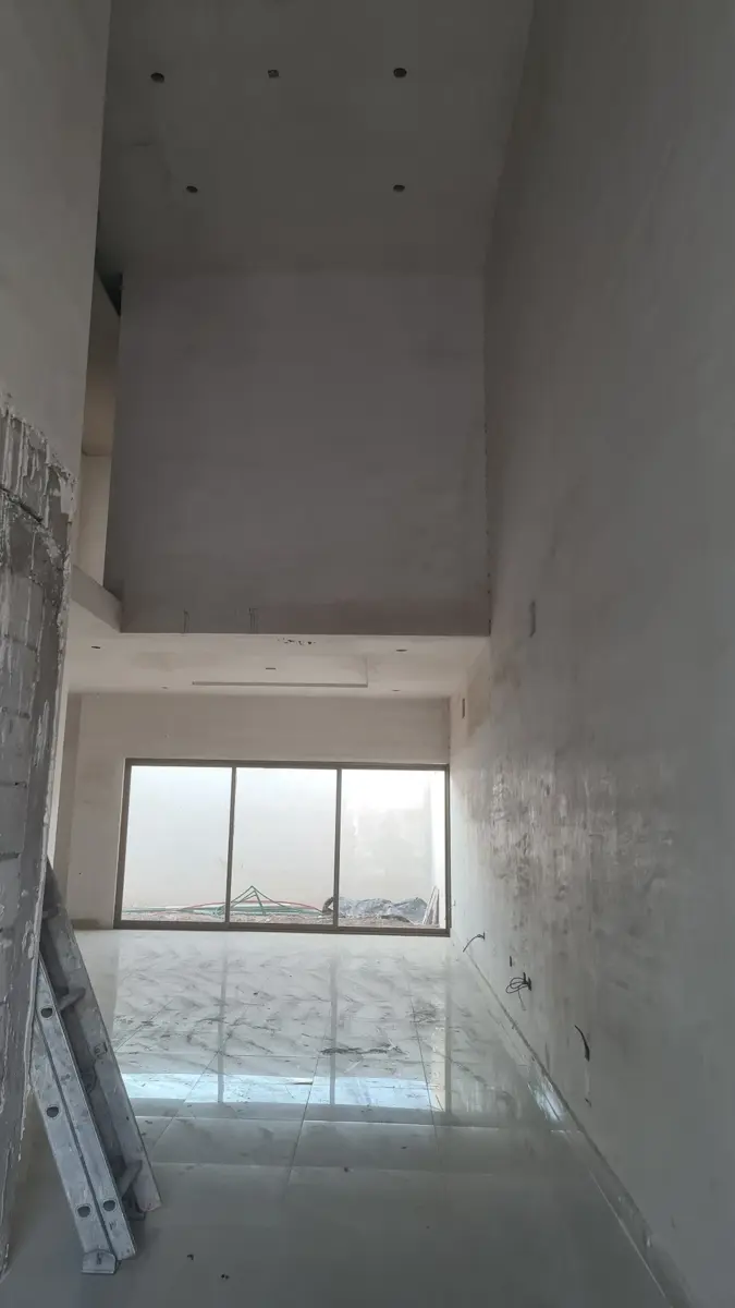 Vista 3 de ÁLAMO " SECTOR VIÑEDOS"
recámara en planta baja + doble altura