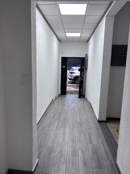 Oficina planta alta en la Roma Norte