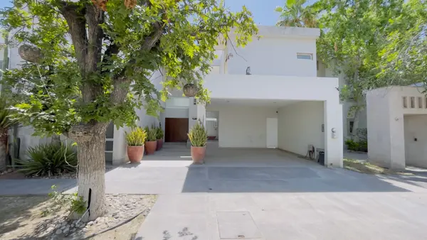 Casa en venta en Las Trojes, Torreón — foto 2 de 41