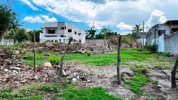 Terreno Escriturado en venta en Obrera Popular Xochitepec Morelos