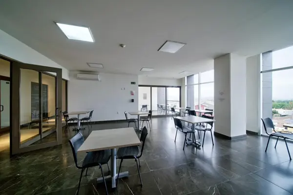 OFICINAS EN RENTA LA PLAZA SANTA ISABEL