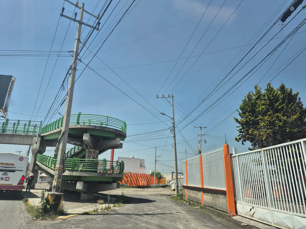 Terreno en venta en San Miguel Totocuitlapilco, Metepec — foto 1 de 5