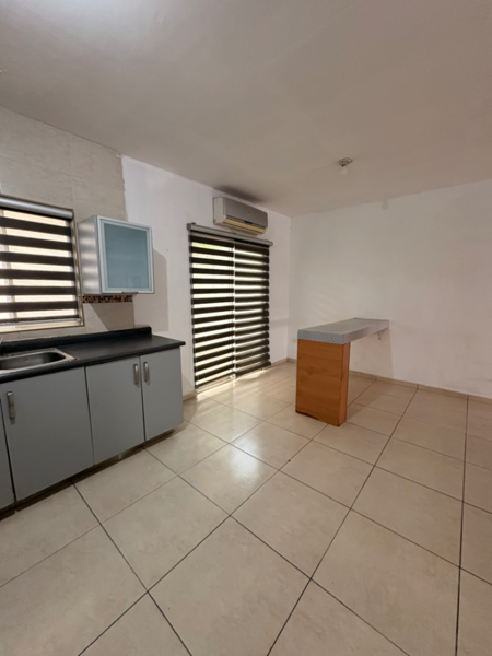 Casa en renta en Puerta del Rey, Saltillo — foto 3 de 10