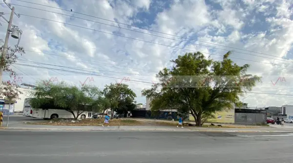 Terreno en venta en Paseo de las Flores, Apodaca — foto 2 de 12
