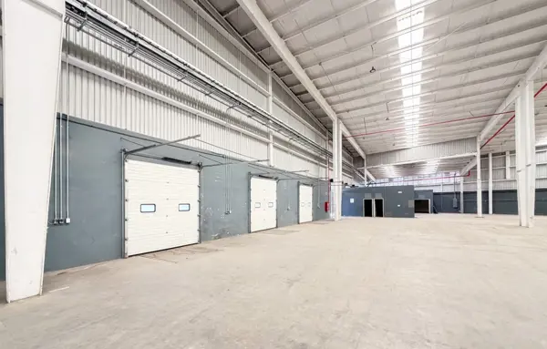 Exclusiva Nave Industrial en Cuautitlán Izcalli: Amplia y Moderna