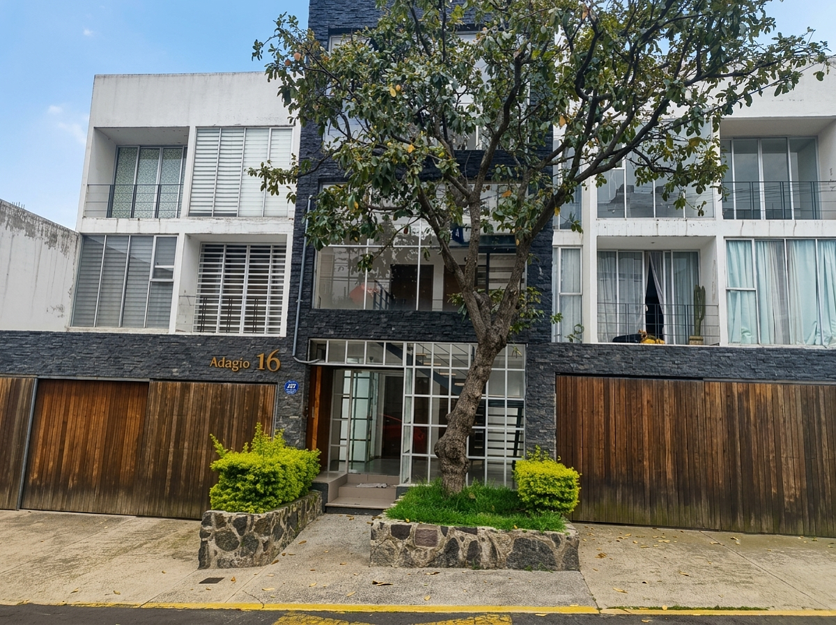Casa en venta en Lomas Hidalgo, Tlalpan — foto 1 de 21