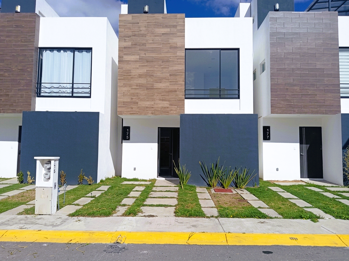 Casa en venta en Valle Dorado, Pachuca de Soto — foto 1 de 14