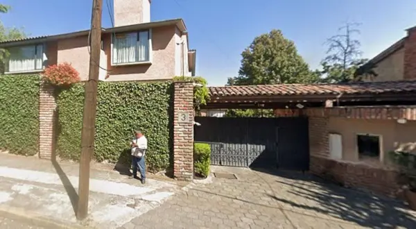Casa en venta en Lomas de Tecamachalco, Naucalpan de Juárez — foto 2 de 9