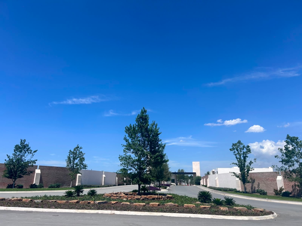 Terreno en venta en Los Valdez, Saltillo — foto 3 de 3