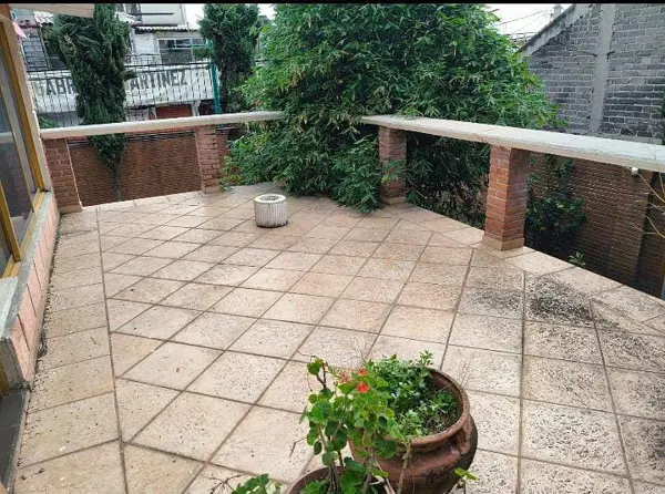 Casa en venta en San Miguel Teotongo, Iztapalapa — foto 3 de 13