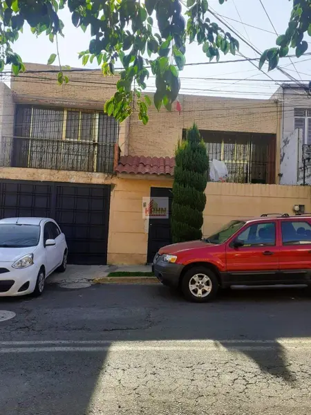 Casa en venta en Viveros de la Loma, Tlalnepantla de Baz — foto 2 de 10